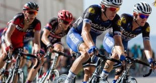 men in a cycling competition