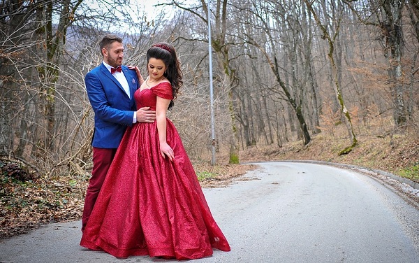 couple in red