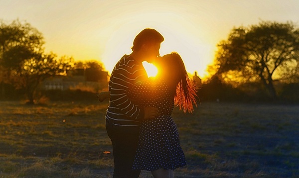 seal the love with a kiss