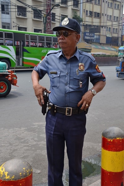 tips to dating a cop tips to dating a cop